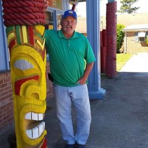 Meet your Posher, Wayne